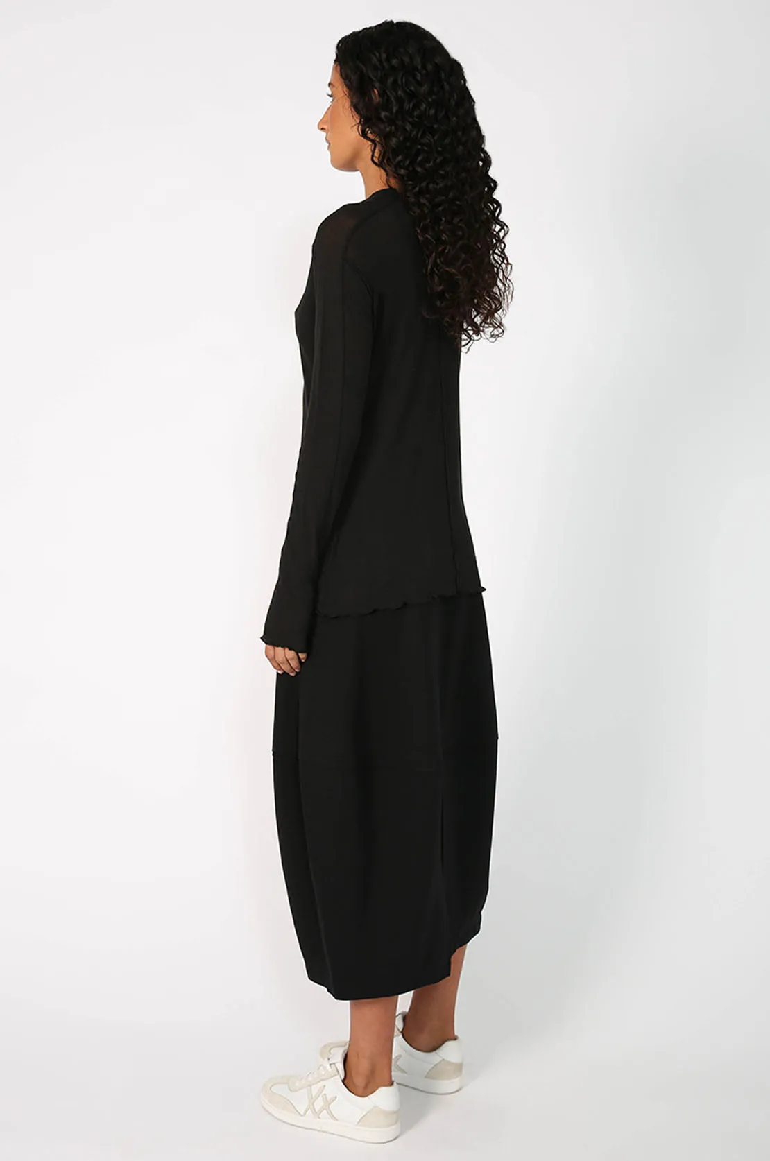 form top / black