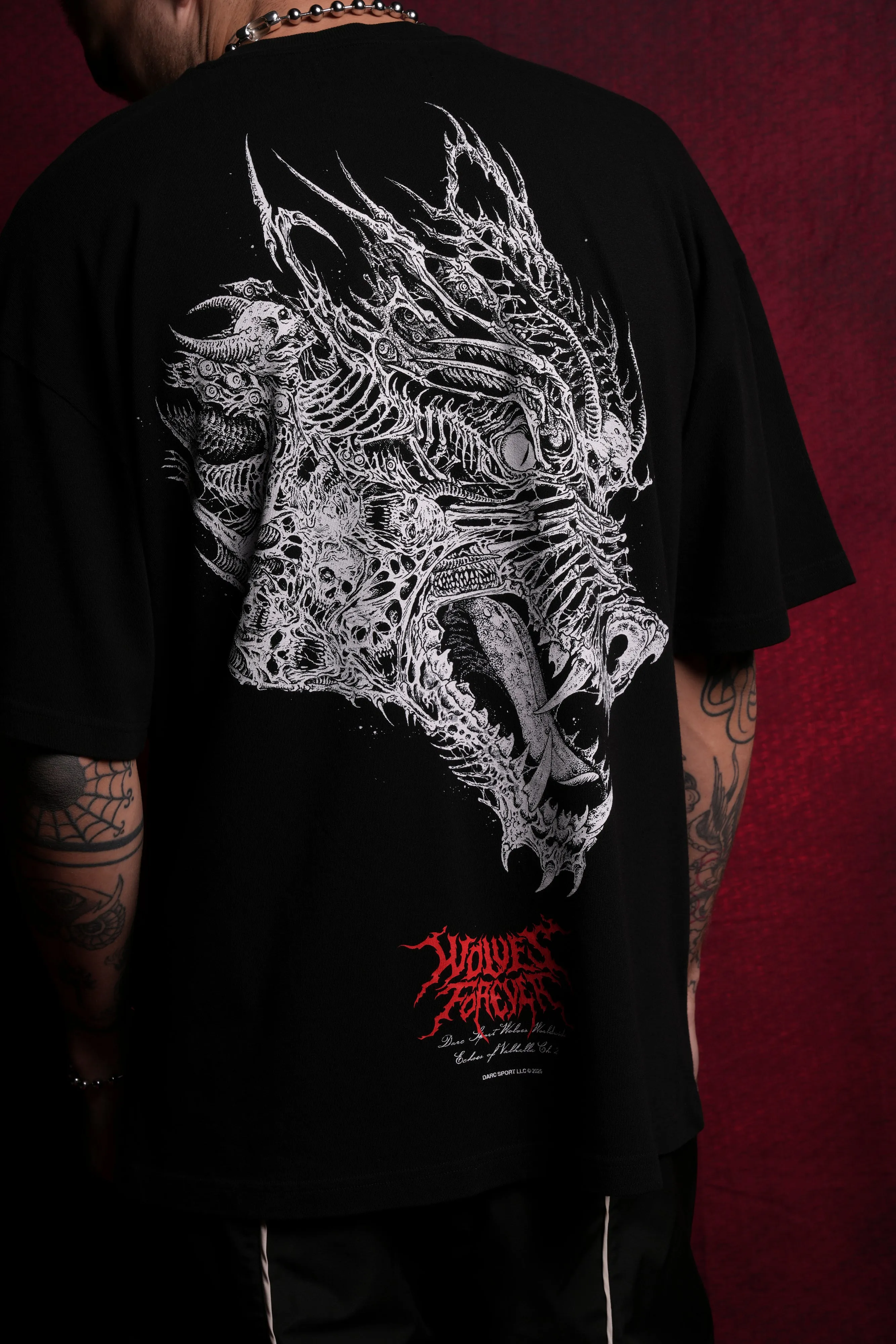 Hesh Wolf "Premium" Oversized Tee in Black