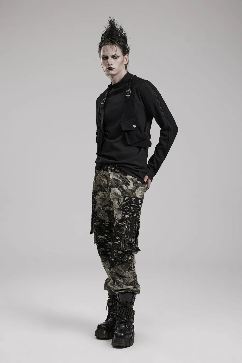 Stylish Knitted and Leather Holster Harness with Pockets